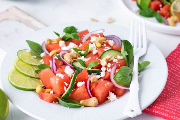 Reţete de salate cu pepene – răcoritoare și delicioase