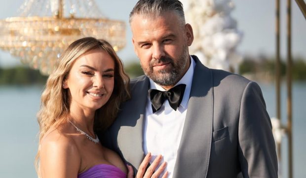 Imagine Stire Roxana Ionescu, anunțul făcut după 4 ani de căsnicie cu Tinu Vidaicu: „Relația noastră a fost condimentată încă de la început” | 2review.ro