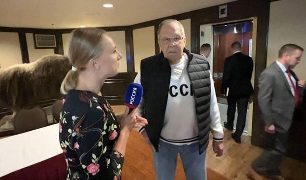 Serghei Lavrov, bucuros că Marco Rubio i-a apreciat „bluza URSS” pe care a purtat-o în Alaska: „Nu văd nimic rău în asta”