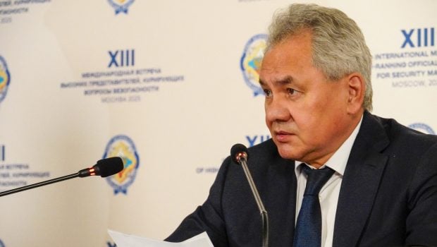 Kremlinul este atât de disperat să manipuleze alegerile din Rep. Moldova, încât Serghei Șoigu s-a apucat să scrie articole de propagandă în care amenință cu „Maidanul” ucrainean