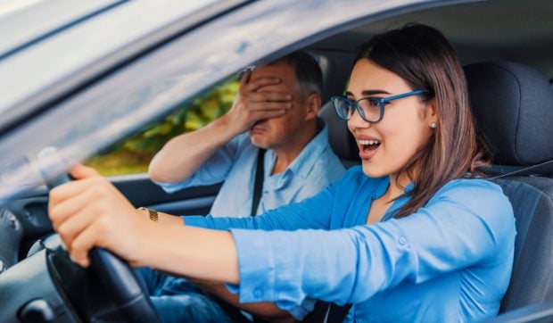 Un instructor auto, despre șoferii care l-au îngrozit când dădea lecții la volan: „Cele mai mari pericole pe șosele”