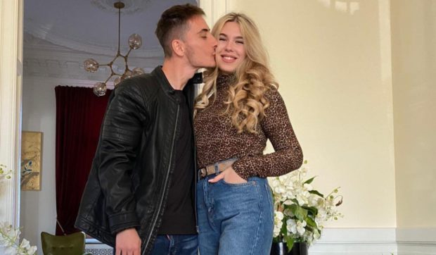 Soția unui fotbalist de la FCU Craiova, bătută într-un supermarket de doi bărbați: „Am fost lovită și după ce am leșinat”