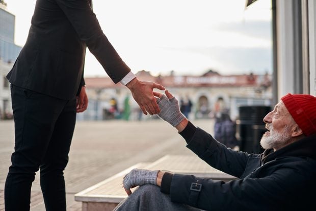 A fi sau a nu fi: dilema speranței și a abandonului