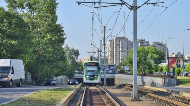 Circulația tramvaiului 41 din București se reia mai devreme decât era programat. Lucrările la Bulevardul Ghencea s-au terminat