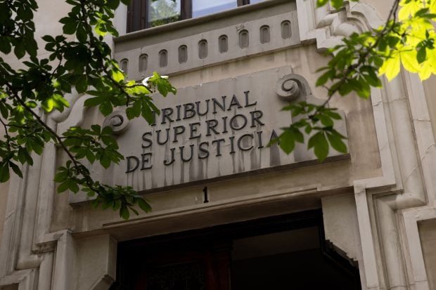 Aceeași funcție, privilegii total diferite: judecătorii din Spania, care muncesc până la 70 de ani, au pensii mai mici decât cei din România