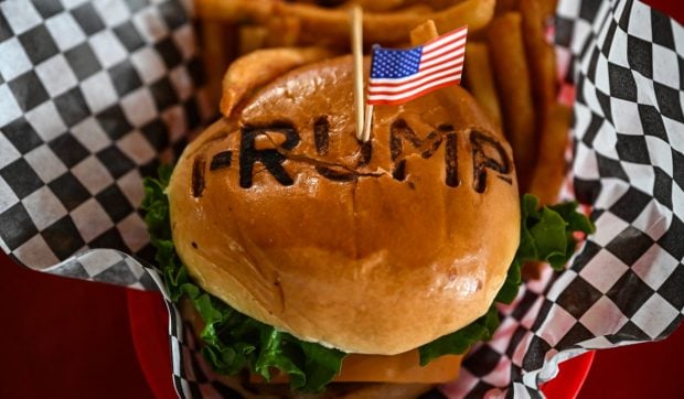 Patronul Trump Burger din Texas, amenințat cu deportarea după arestul ICE