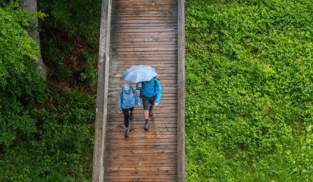 „Perioada perfectă” de mers în anumite destinații de vacanță nu mai există. Cum afectează schimbările climatice planurile de călătorie