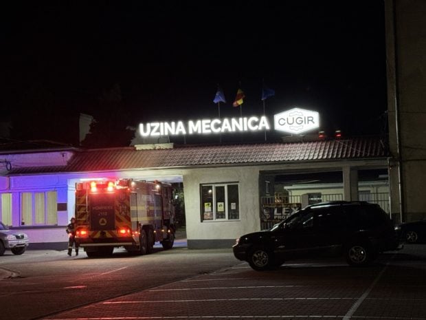 Ce concluzii au tras procurorii în cazul incendiului urmat de explozii de la fabrica de armament din Cugir. De la ce a pornit focul