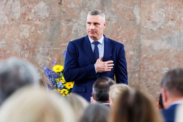 Vitali Kliciko, primarul Kievului: „Chiar și cu prețul pierderii teritoriului, negocierile cu Putin pot fi singura cale către pace”