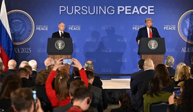 Donald Trump i-a sunat pe Volodimir Zelenski și pe liderii europeni după summitul din Alaska
