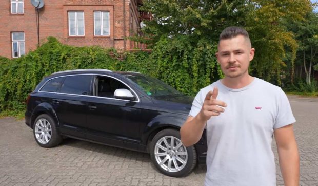 Proprietarul unui Audi Q7 a cheltuit 500.000 de euro ca să conducă mașina 1.000.000 km