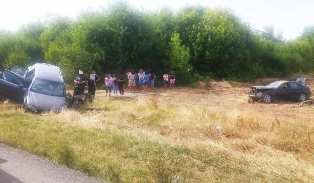 Accident cu 11 oameni pe DN2. Planul Roșu de Intervenție a fost activat: un copil a fost dus la spital cu elicopterul