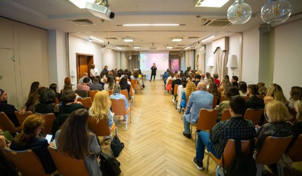 Consiliul Român pentru Publicitate (RAC) lansează AdEthics, platforma pentru influencer marketing online responsabil