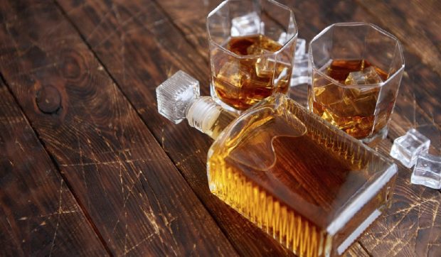 Cum reacționează inima după consumul de alcool și ce ne sfătuiesc medicii