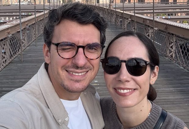 Imagine Stire Cine este și cu ce se ocupă soția lui Alexandru Ion de la „Asia Express” 2025. S-au cunoscut pe Tinder. „Mi-am șters aplicația și gata” | 2review.ro