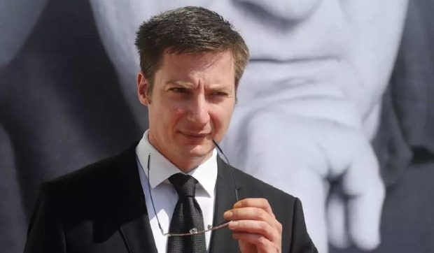 Andrei Caramitru s-a ales cu dosar penal pentru instigare în urma postărilor de pe Facebook. „Am fost sub atac hibrid”