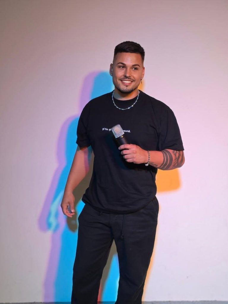 De la umilință la succes: Povestea emoționantă a lui Andrei Suru, artistul care își transformă durerile în muzică 1 andrei suru artist288