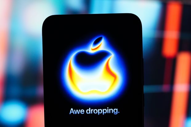 Cum vrea Apple să țină pasul în cursa AI și când se lansează noul Siri
