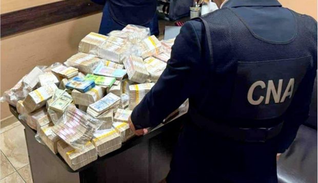 Percheziții și peste un milion de euro confiscat într-un dosar privind fraudarea alegerilor din Rep. Moldova