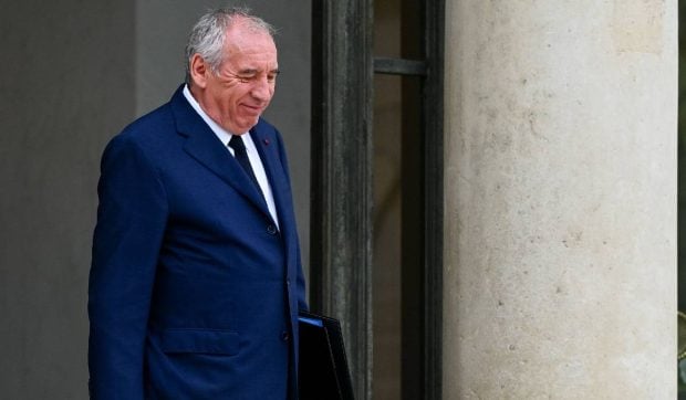 François Bayrou, de la un „pariu nebunesc” la cădere liberă. Nu vrea taxarea bogaților