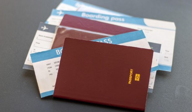 O companie low-cost, preferată de români, nu va mai permite biletele printate, din noiembrie