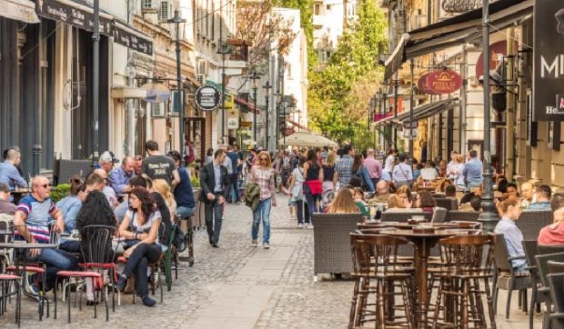 Un ziar spaniol scrie despre București că e „cel mai ieftin oraș din Europa de vizitat toamna”: „Cazare 30 de euro și meniuri pentru mai puțin de 10”