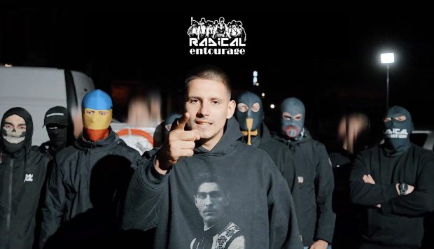 Hip hop în „cămăși verzi”: Radical Entourage promovează piese cu simboluri fasciste