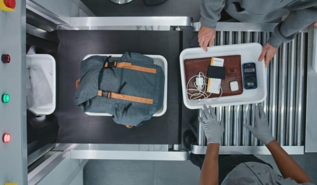 Primul aeroport din România care elimină limita de 100 ml la lichide în bagajul de mână