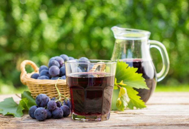 Cum păstrezi mustul mai mult timp, cum îl împiedici să se transforme în vin