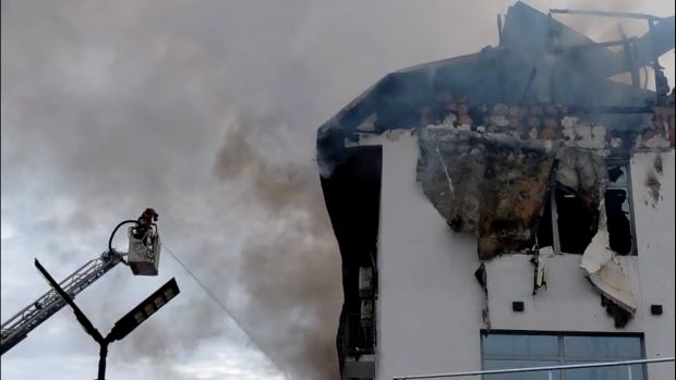 Două tinere din Nepal au murit carbonizate în incendiul de la hotelul din Tătărani, Prahova. Ce făceau și care a fost cauza focului