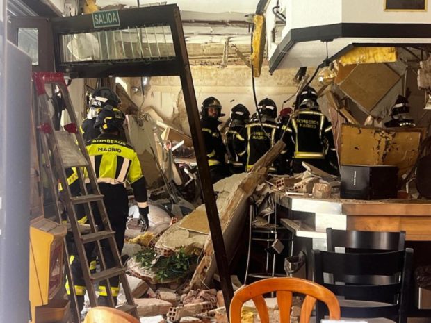 25 de răniți după o explozie într-un bar din Madrid, pereții clădirii s-au făcut bucățele