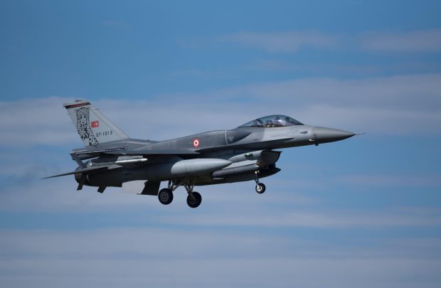 Incidentul din Polonia a alertat NATO: „400.000 de euro pentru doborârea unei drone rusești ieftine”