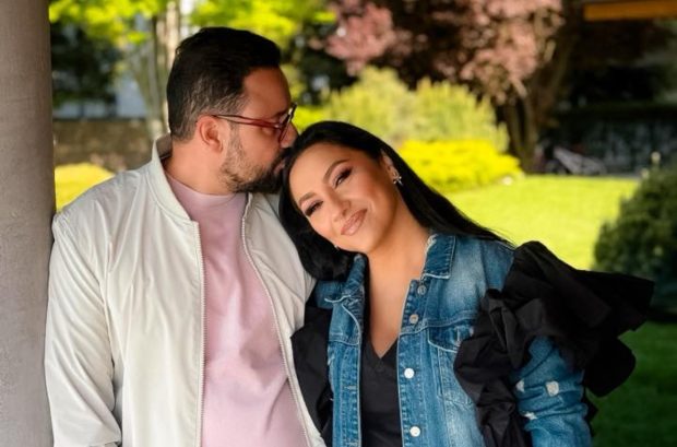 Imagine Stire Familia Măruță, criticată după ce a mers la biserică: „Țineți pentru voi, pentru sufletul vostru, nu pentru aprecieri”. Răspunsul Andrei | 2review.ro