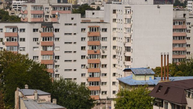 În „buza” facultății și sub 300 de euro? Visul studențesc, spulberat de realitate I VIDEO