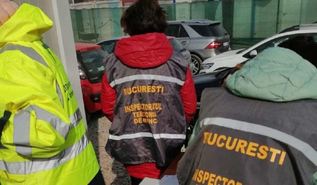 Record de muncitori „la negru” găsiți la o firmă de curierat din București: 530 de oameni lucrau fără contract