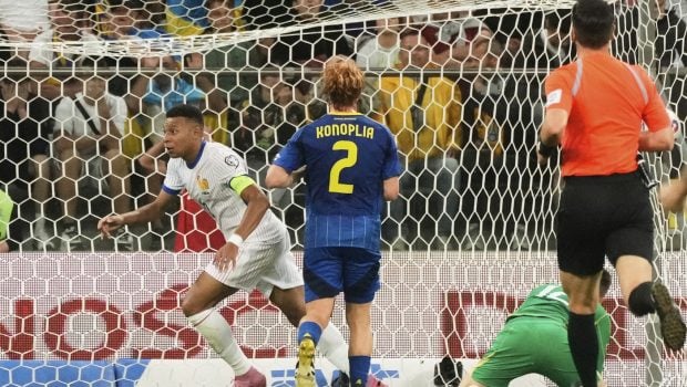 Rezultatele de vineri din preliminariile Campionatului Mondial 2026: festivaluri de goluri/ Italia și Franța își respectă statutul
