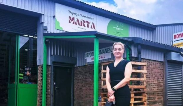O româncă, mamă singură cu doi copii, n-a primit dreptul să vândă alcool în magazinul ei dintr-un oraș din Anglia, din cauza îngrijorărilor poliției