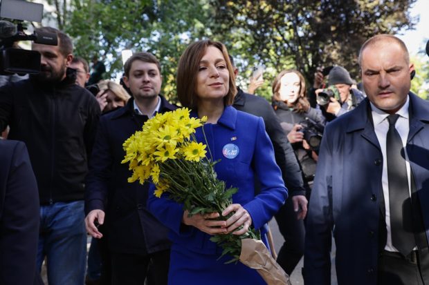58,4% dintre români, inclusiv jumătate dintre votanții AUR, au o părere bună despre rezultatele alegerilor din Republica Moldova