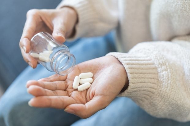 Un doctor a dezvăluit ce medicamente nu ia niciodată, deși milioane de oameni le folosesc zi de zi: „Fatal în decurs de o săptămână”