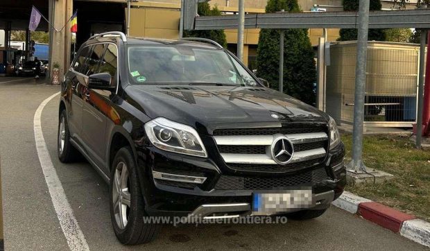 Un sârb a vrut să intre în România cu un Mercedes de 20.000 de euro și s-a întors acasă pe jos