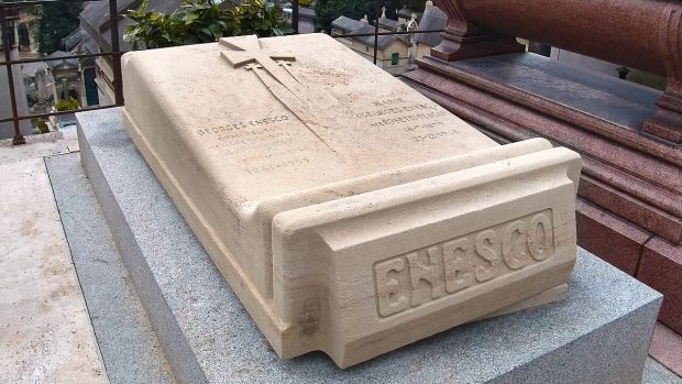 Mormântul lui George Enescu din Paris a fost abandonat și lăsat în paragină. Nu apare nici pe harta personalităților
