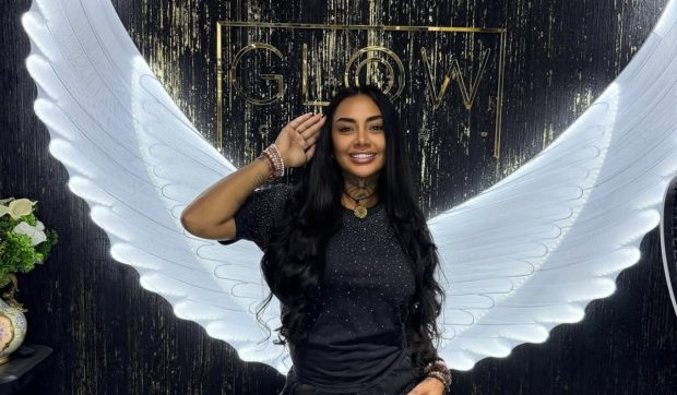 Imagine Stire Drama neștiută a ispitei Naba Salem. A fost bătută și sechestrată de fostul iubit: „M-a lovit până mi-a desfăcut operația” | 2review.ro