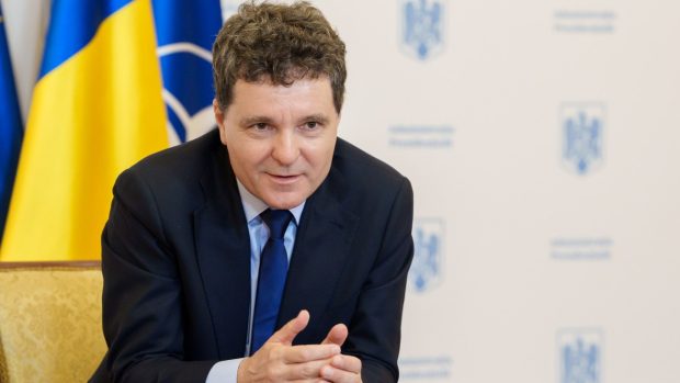 Cum a reacționat Nicușor Dan, întrebat de prezența lui Adrian Năstase și Viorica Dăncilă lângă Putin, Xi Jinping și Kim Jong-un, în China