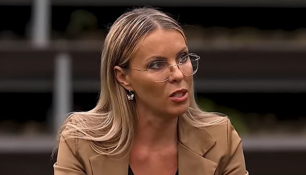 Imagine Stire Cine e și cu ce se ocupă soția lui Daniel David, ministrul Educației și Cercetării. Oana David are 44 de ani | 2review.ro