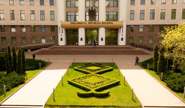 Structura Parlamentului Republicii Moldova: componență, organizare și atribuții