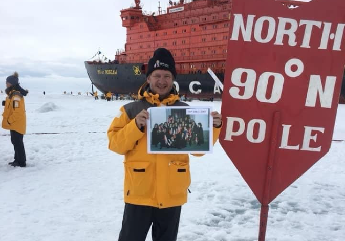 Omul care a vizitat cele mai multe regiuni ale lumii. Globetrotter român: „Își riscă viața să meargă în North Sentinel Island. 2-3 au și murit”