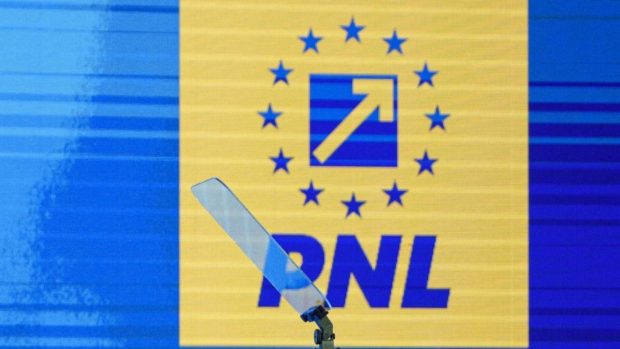 Filiala PNL din Constanța, dată în judecată de un consilier exclus din partid pentru cotizație neplătită