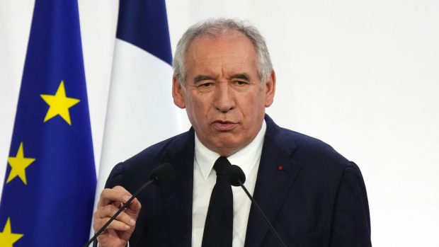 Franța riscă să fie „paralizată” pe 10 septembrie, pe fondul tensiunilor și al votului împotriva guvernului
