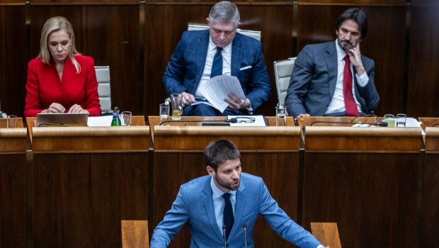 Parlamentarii slovaci sunt cel mai bine plătiți din UE, câștigă de cinci ori salariul mediu. Slovacia a depășit România la salarii