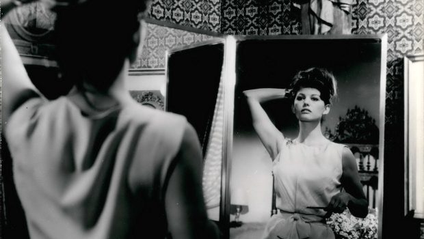 Claudia Cardinale a murit. Cine a fost „diva tăcută care vorbea cu ochii”, declarată cea mai frumoasă femeie din lume